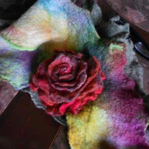 Handmade Felted Rose Brooch: Vegan Merino Wool Pin (4 in)