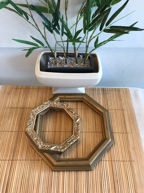 Vintage Gold Octagon Plastic Frames Set