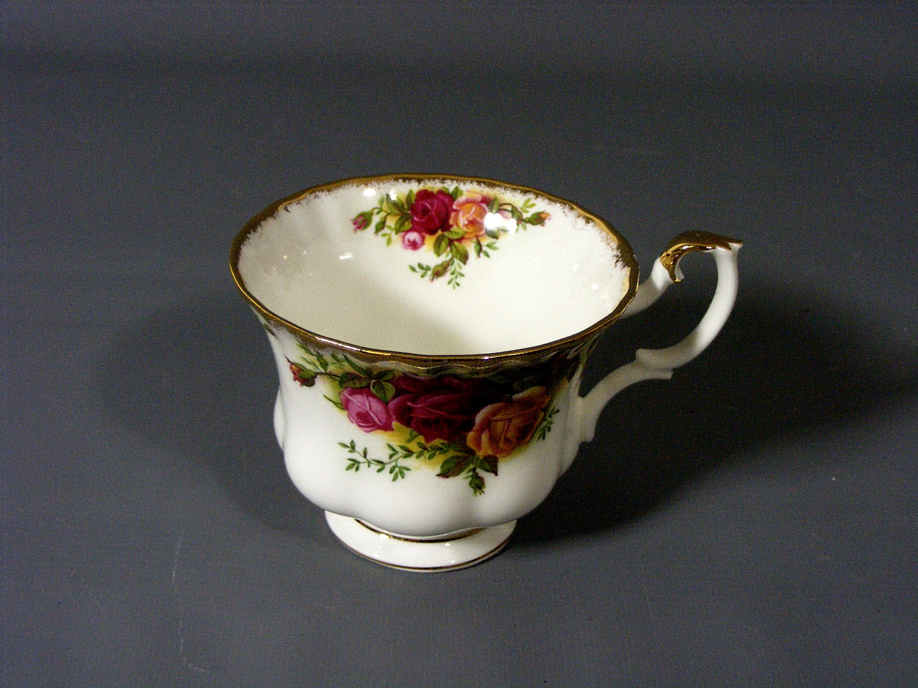 Royal Albert Old Country Roses Teacup & Saucer Four Etsy