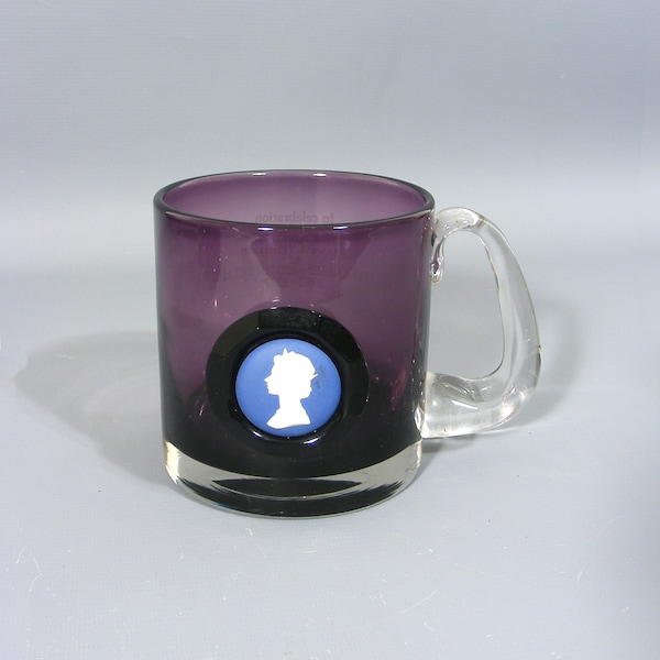 Vintage H M Queen Elizabeth Wedgwood Glass Tankard, Purple Glass Mug Tankard, Silver Jubilee Amethyst Glass Tankard, Royal Collectible