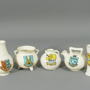 W H Goss Crested Ware, Vintage Crested China, Crested China, Crested Ceramic, Heraldic China, Goss China, Free UK Postage image 10