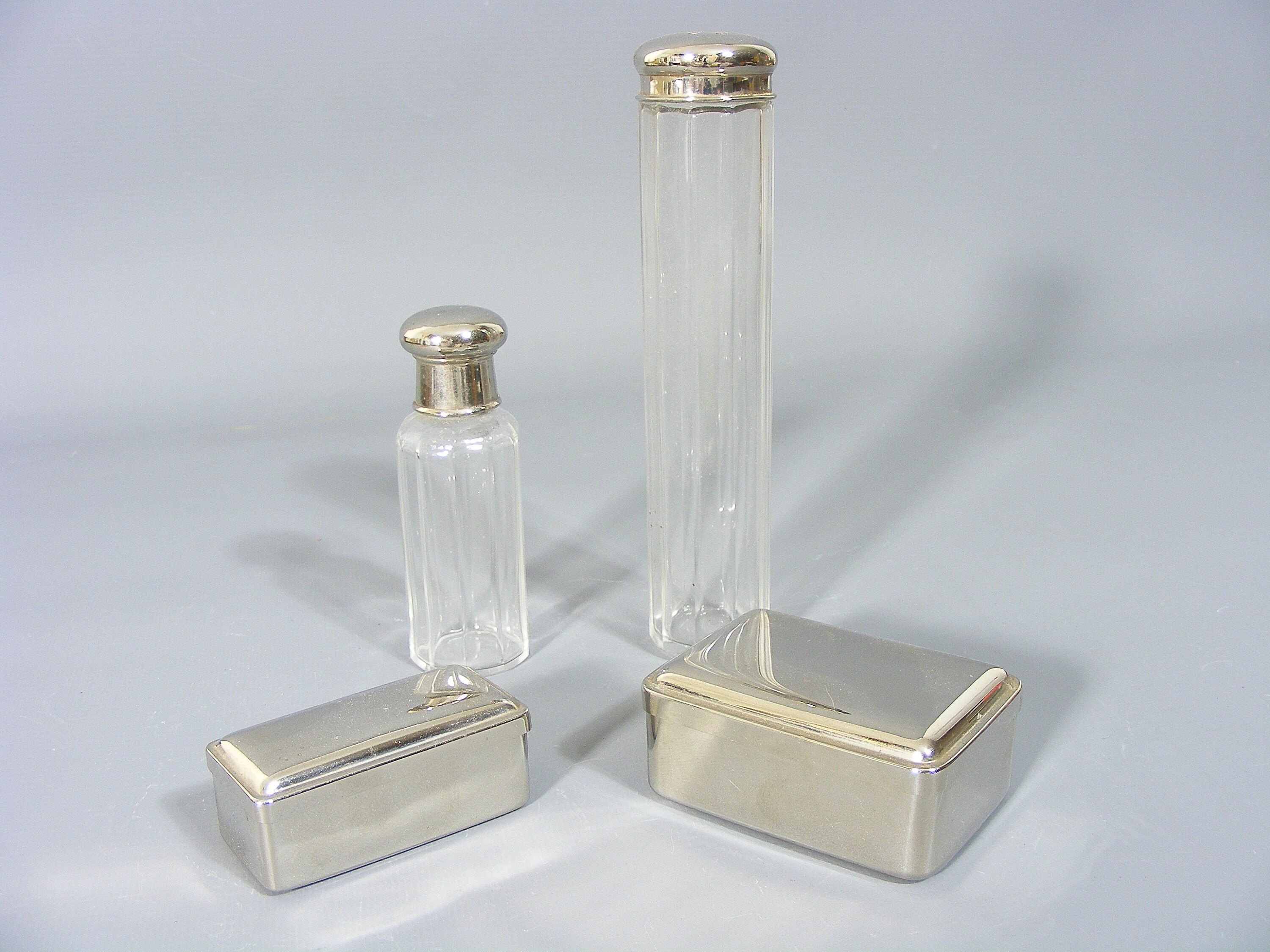 Vintage Grooming Set Glass & Chrome Grooming Kit Dresser Etsy UK