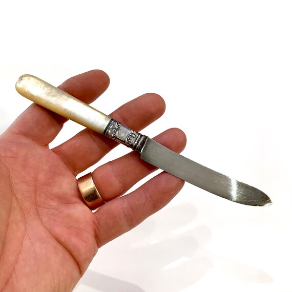 Antique Mother of Pearl Fruit Knives - Sterling Silver Aetna Works