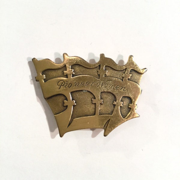 Ludwig Wolpert Pioneer Women Israel Jubilee Brooch, Ca: 1940s.