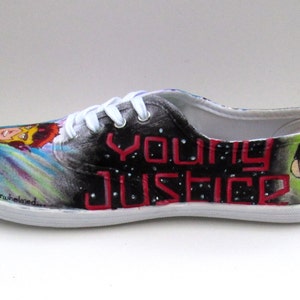 Women's Young Justice Shoes image 5