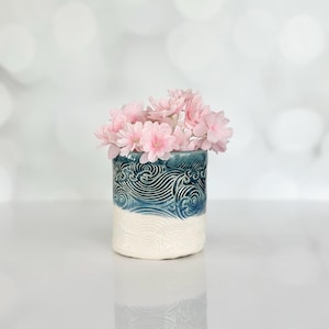 Small Blue White Flower Vase Handmade Blue Vase Home Housewarming Gift Kitchen Decor Country Kitchen Vase Mom Birthday Gift Vase