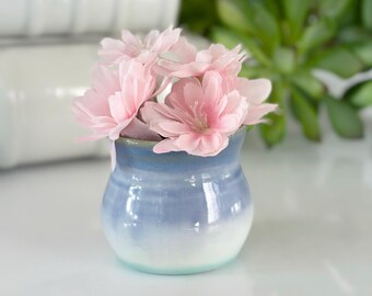 Mini Bud Vase Porcelain Handmade Blue Flower Vase Mommy Vase Mini Modern Vase Flower Bud Vase Boho Kitchen Vase Grandma Bud Vase Mommy Gift