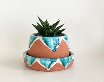 Small Terracotta Planter  Terracotta Pot  Planter Drainage  Southwest Decor  Southwest Style  Terracotta Plant Pot  Indoor Pot  Planters