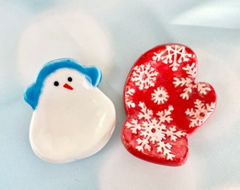 Ceramic Snowman and Mitten Teaspoon Rest Set, Teaspoon / Coffee Rest, Handmade Christmas Spoon Rest For Christmas Decor