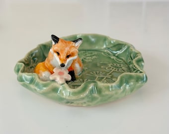 Handmade Ceramic Fox Ring Dish: Miniature Animal Figurine