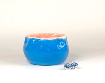 Mini Pot, Cute Bowl, Cute Trinket Pot, Blue Trinket Pot, Little Blue Bowl, Handmade Trinket Pot, Clay Trinket Pot, Baby Blue Decor, Mini