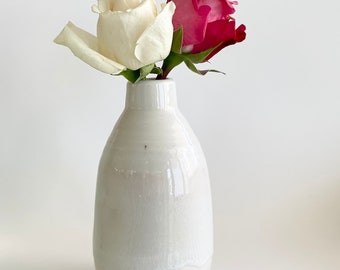 Porcelain Bud Vase, Porcelain Vase, Small Vase, Pottery Vase, Off White Vase, Bud Vase, Porcelain Flower Vase, Flower Vase, Ceramic Vase