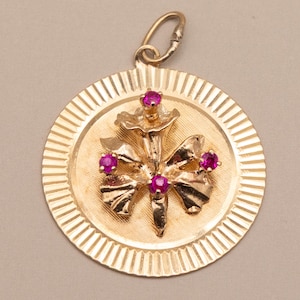 Beautiful Vintage 14k Gold Ruby Flower Disc Charm | Floral Pendant with Engine-Turned Border | Real Solid Gold from the 1960s