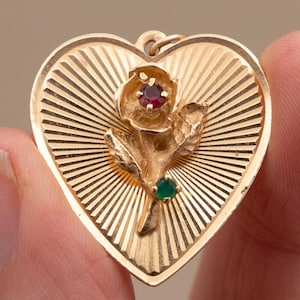 Amazing 14k Gold Engine Turned Heart Charm | Ruby Rose Flower Pendant | Fluted Ribbed Gold Heart | 29mm | Real Solid Gold from 1967