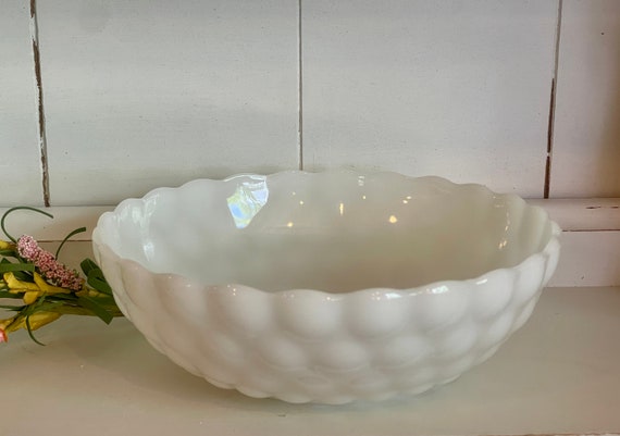 Vintage Depression Glass Vegetable Dish (JAS) Vintage Depression Glass Vegetable Dish (JAS)