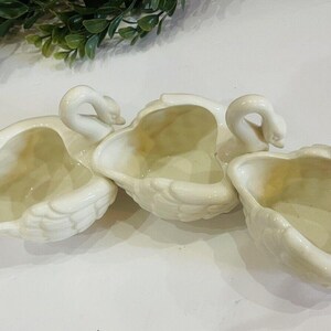 Lenwile Ardalt Artware 3 Porcelain Swans Figurine Japan 10 3/4" W Collectible | Set of three swans | Swan Planters| Gifts for Her | Vintage image 8