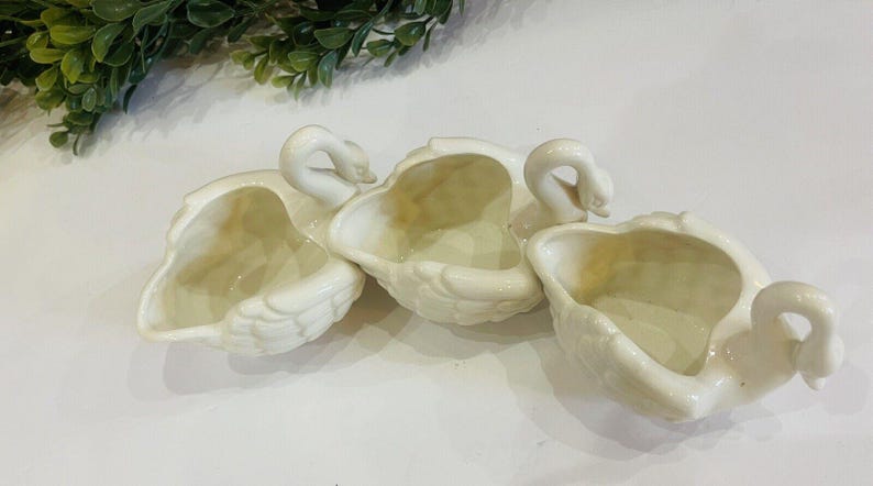 Lenwile Ardalt Artware 3 Porcelain Swans Figurine Japan 10 3/4" W Collectible | Set of three swans | Swan Planters| Gifts for Her | Vintage image 8