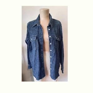 Vintage L.L. Bean Denim Button Up Shirt Women’s | Classic Chambray Top | Relaxed Fit Long Sleeve | Casual Layering Shirt | Size Large 14/16
