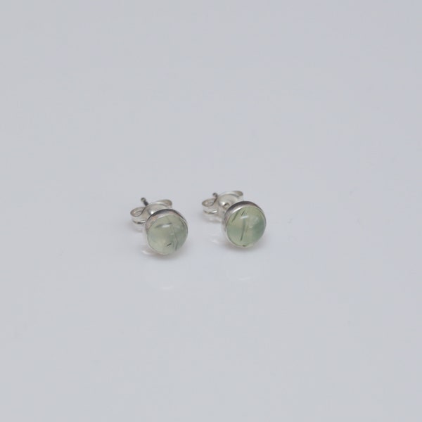 925 Sterling silver stud earrings with natural Prehnite (5)