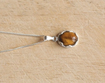 .925 Solid Silver Genuine BROWN TIGER'S EYE GIRLS' FLOWER Pendant 1.3" .925 Solid Silver Genuine BROWN TIGER'S EYE GIRLS' FLOWER Pendant 1.3"