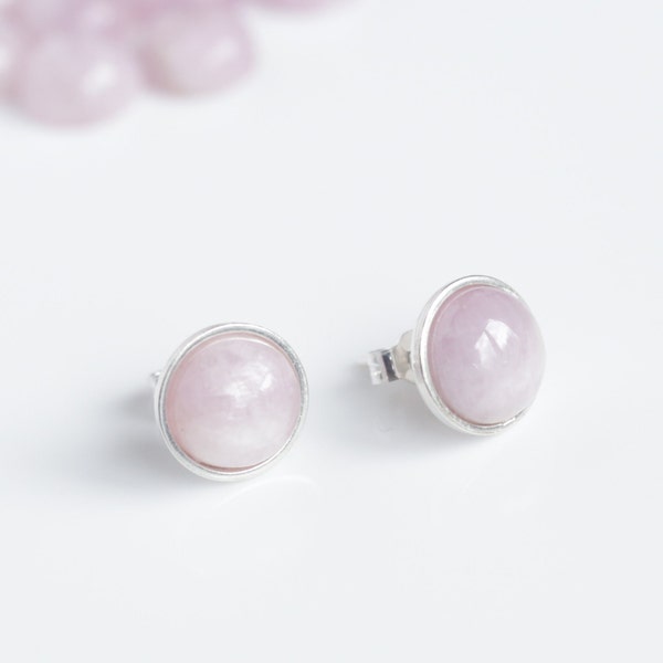 925 Sterling silver stud earrings with 8 mm Kunzite cabochons