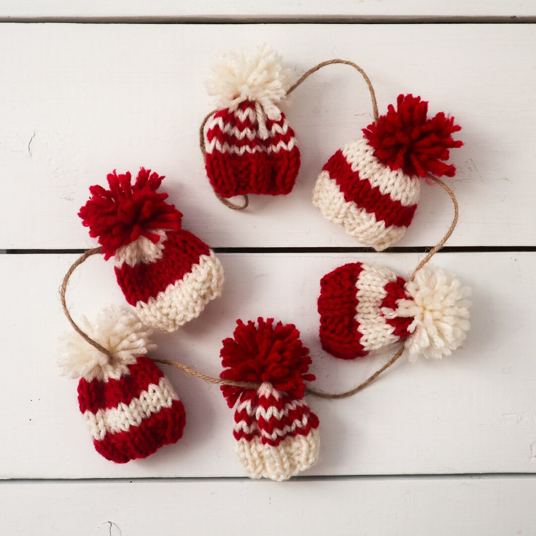 Mini Holiday/christmas Hat Garland Etsy UK