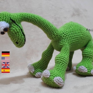 PDF Crochet Pattern Little Dino Amigurumi English - German - Spanish