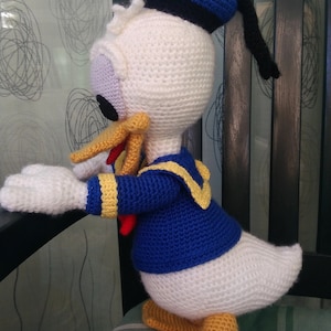 Patron au crochet Donald Duck allemand, anglais, espagnol, téléchargement PDF image 4