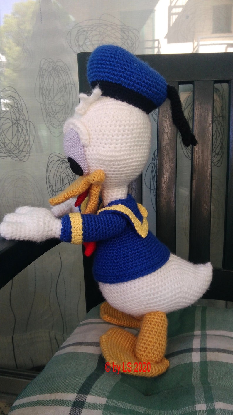 Patron au crochet Donald Duck allemand, anglais, espagnol, téléchargement PDF image 4