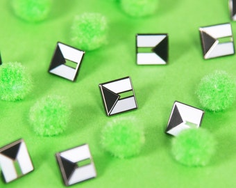 The Mini Demiromantic Flag Pin