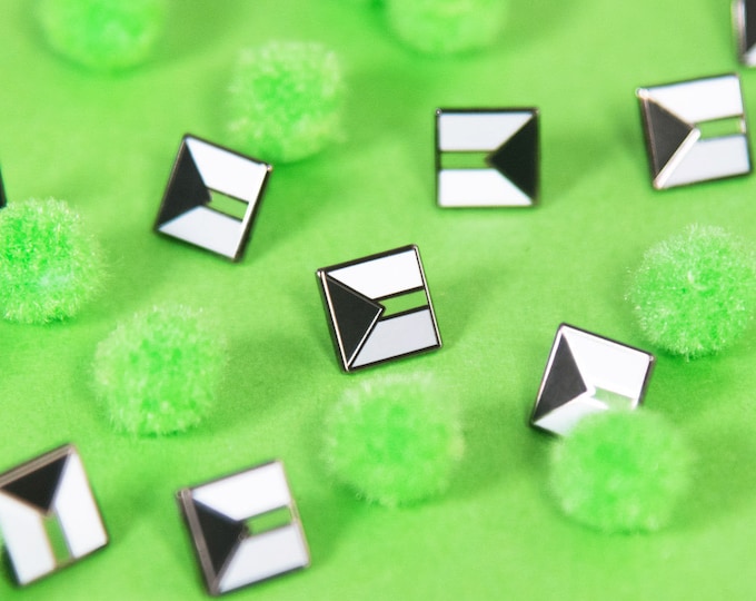 The Mini Demiromantic Flag Pin