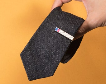 The Bisexual Pride Tie Bar