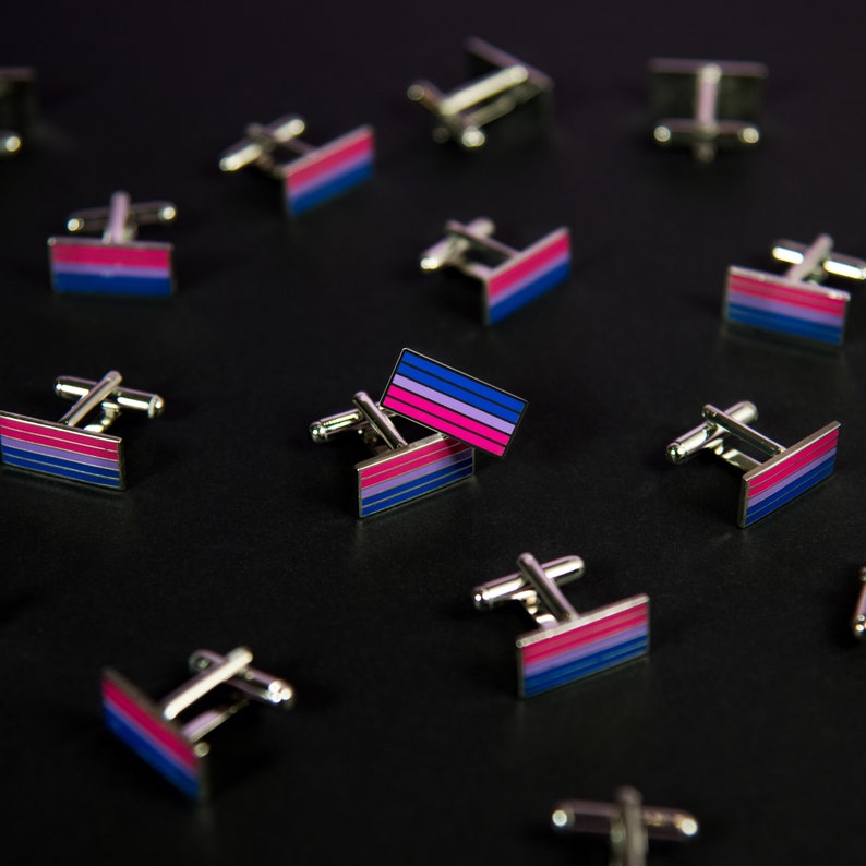 Silver-Plated Rainbow Pride Cufflinks LGBT Gay Pride Same Sex Wedding Gift Accessory Tie Clip Bar Cuff Links Jewellery Lesbian Bisexual Bisexual (Silver)