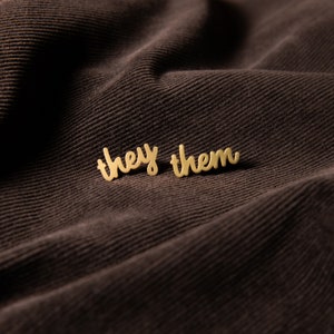 Collar Chain Pronoun Pins They Them He Him She Her Neopronouns Trans Gender Nonbinary Enby Badge Enamel Earrings Necklace Bisexual Gift image 3