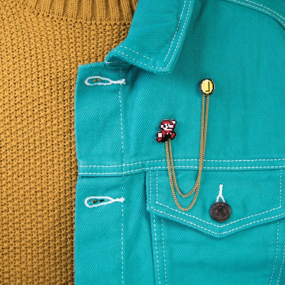 Pixel Mario Chained Pins