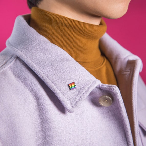 Bisexual Lace Locks Small Subtle Gay Pride Shoelace Omnisexual Enamel Pin  Charm Pendant LGBT Gay Battleaxe Bi Biromantic Pansexual Queer 
