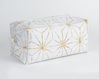 Lorena Gold Star Dopp Kit // Makeup Bag, Cosmetic Bag, Toiletry Bag, Travel Storage