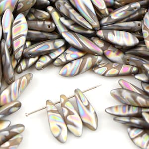 ダガーチェコビーズ 1穴 5*16 mm ガラスビーズ、花びらビーズ、葉ビーズ、孔雀ビーズ マット (25 個) または数量を選択して割引