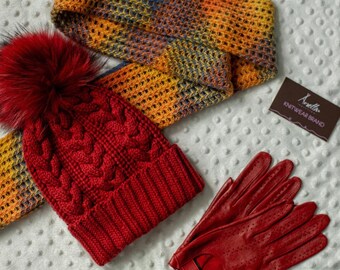 Real Fur Pompom Hat Wool Knitted Hat Fur Pompom Knit Beanie Hand Knit Merino Wool Hat Cable knit marsala color beanie