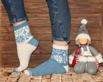 Christmas Merino Wool Knitted Women Socks Snowflake Warm and Thin Casual Knit Girls Boots Socks Christmas Gift for Her