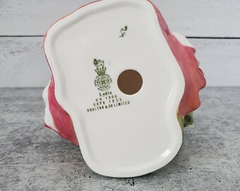 ROYAL DOULTON FIGURINE ~ Lydia~ Porcelain Figurine ~ HN1906