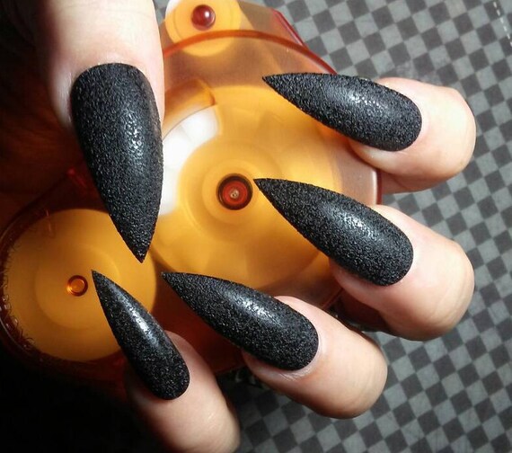 Gothic Black TEXTURED Stiletto Nails, Halloween Costume Cosplay Nails, Witchy Sexy Acrylic Press on Glue on Nails, Goth False Fake Nails