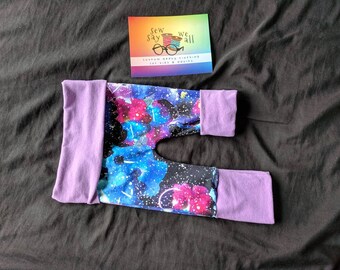 Galaxie, nébuleuse, Maxaloones, grandir avec moi pantalon, NB à 9 mois, cadeau d’anniversaire, cadeau de shower de bébé, vêtements de geek,