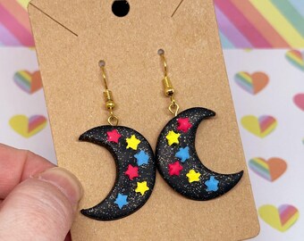 Pendientes de luna de arcilla polimérica inspirados en el orgullo pansexual *OOAK* LGBTQIA+ Queer pintados a mano
