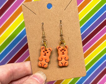 Pendientes de arcilla polimérica con forma de osito de goma naranja *Piezas únicas*