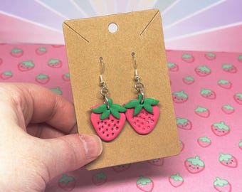 Pendientes de arcilla polimérica con fresas *OOAK*