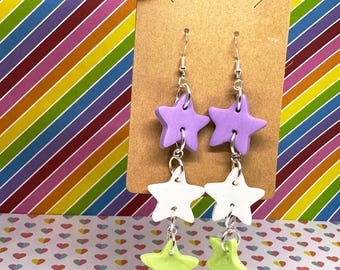 Pendientes de arcilla polimérica con cadena de género no binario *Piezas únicas* Estrellas y hexágonos del orgullo queer LGBTQIA+