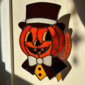 Stained Glass Pattern - DIGITAL FILE (Pdf & Png) - Dapper Pumpkin Retro Vintage Halloween - Beginner/Easy Suncatcher Template - License image 2