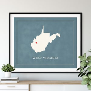Art de carte personnalisé de la Virginie-Occidentale, coeur sur n'importe quelle ville, silhouette de carte d'état personnalisée, cadeau personnalisé, impression amour ville natale, voyage carte coeur