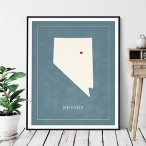 Art de carte personnalisé du Nevada - coeur au-dessus de n'importe quelle ville - silhouette de carte d'état personnalisée, cadeau personnalisé, impression d'amour de ville natale, carte de coeur de voyage